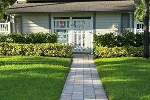 13383 Bedford Mews Ct, Wellington, FL 33414 - Photo 2