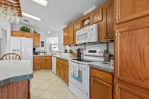 3700 Nimblewill Ct, Port Saint Lucie, FL 34952 - Photo 14