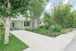 1612 N Ocean Breeze, Lake Worth Beach, FL 33460 - Photo 4