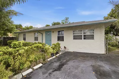 8230 SW 4th Place, North Lauderdale, FL 33068 - Photo 8