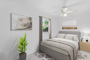 8230 SW 4th Pl, North Lauderdale, FL 33068 - Photo 12