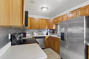 8230 SW 4th Pl, North Lauderdale, FL 33068 - Photo 18