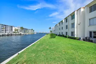125 Shore Ct, North Palm Beach, FL 33408 - Photo 12