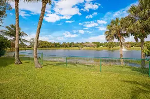 8272 Blue Cypress Dr, Lake Worth, FL 33467 - Photo 36
