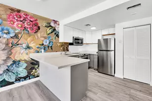 1460 Ocean Dr, Miami Beach, FL 33139 - Photo 12