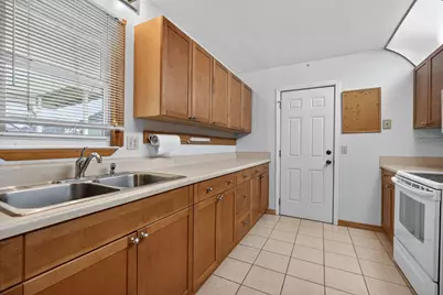 10841 SE Fir Drive, Hobe Sound, FL 33455 - Photo 6