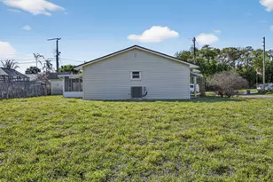 10841 SE Fir Dr, Hobe Sound, FL 33455 - Photo 32