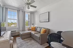 235 Sunrise, Palm Beach, FL 33480 - Photo 4