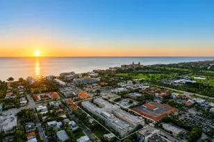 235 Sunrise, Palm Beach, FL 33480 - Photo 2