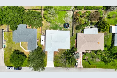 1333 SE Bayharbor Street, Port Saint Lucie, FL 34983 - Photo 36