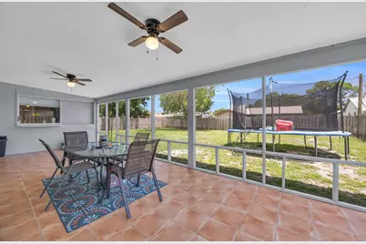 1333 SE Bayharbor Street, Port Saint Lucie, FL 34983 - Photo 30