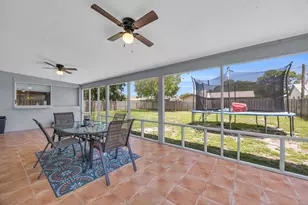 1333 SE Bayharbor St, Port Saint Lucie, FL 34983 - Photo 30