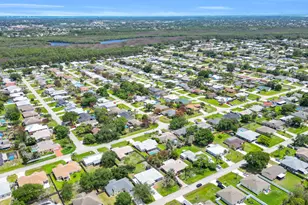 1333 SE Bayharbor St, Port Saint Lucie, FL 34983 - Photo 48