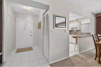 3 Greenway Vlg N #210, Royal Palm Beach, FL 33411 - Photo 32