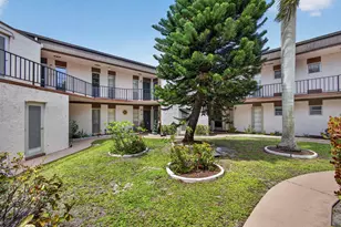 3 Greenway Village N, Royal Palm Beach, FL 33411 - Photo 20