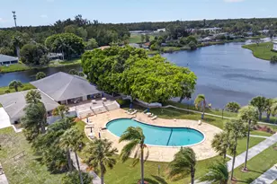 3 Greenway Village N, Royal Palm Beach, FL 33411 - Photo 28