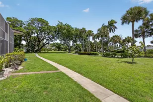 3 Greenway Village N, Royal Palm Beach, FL 33411 - Photo 38