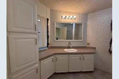 1621 SW 35th Circle, Okeechobee, FL 34974 - Photo 12
