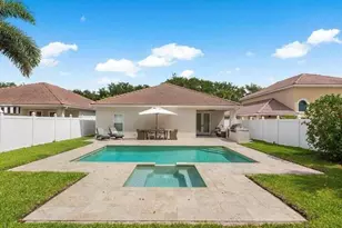 1050 Delray Lakes Dr, Delray Beach, FL 33444 - Photo 40