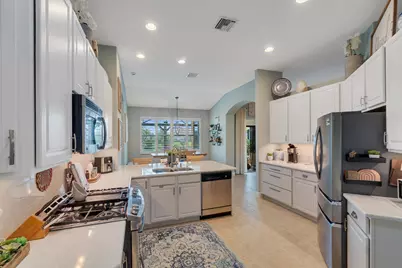 660 Tangelo Circle SW, Vero Beach, FL 32968 - Photo 12