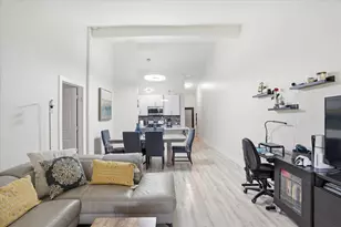 3414 Freedom Dr, Hollywood, FL 33021 - Photo 6