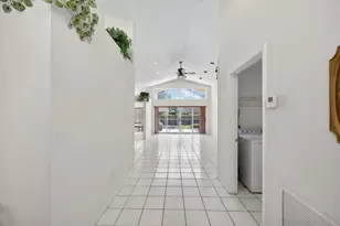 10870 Old Bridgeport Ln, Boca Raton, FL 33498 - Photo 8
