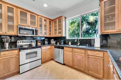 3315 NE 17th Street, Fort Lauderdale, FL 33305 - Photo 12