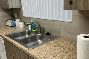 8657 SW 5th St, Pembroke Pines, FL 33025 - Photo 4