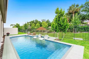 9303 Cape Honey Bee Ln, Lake Worth, FL 33467 - Photo 18
