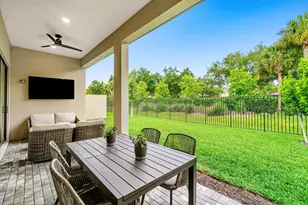9303 Cape Honey Bee Ln, Lake Worth, FL 33467 - Photo 38