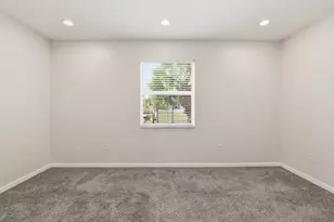 2423 NW 31st Ct, Oakland Park, FL 33309 - Photo 24