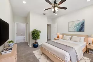 2423 NW 31st Ct, Oakland Park, FL 33309 - Photo 8