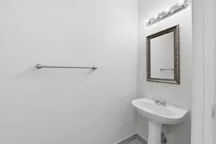 2423 NW 31st Ct, Oakland Park, FL 33309 - Photo 30