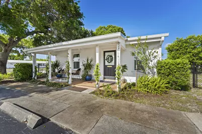 1324 16th Street, Vero Beach, FL  - Photo 2
