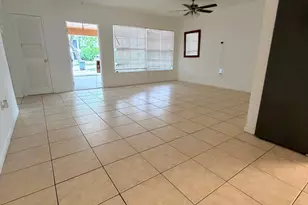 198 SW 15th St, Boca Raton, FL 33432 - Photo 4