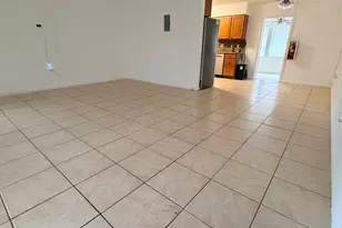 198 SW 15th St, Boca Raton, FL 33432 - Photo 2