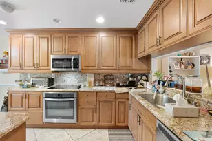 21566 Coronado Ave, Boca Raton, FL 33433 - Photo 8
