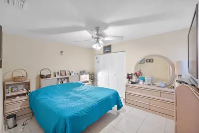 21566 Coronado Avenue, Boca Raton, FL 33433 - Photo 4