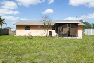 734 SE Arton Ln, Port Saint Lucie, FL 34983 - Photo 16