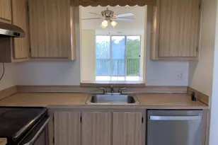 7730 NW 50th St, Lauderhill, FL 33351 - Photo 6