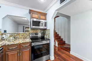 139 Sparrow, Royal Palm Beach, FL 33411 - Photo 2