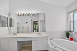 1033 W Fairfax Cir W, Boynton Beach, FL 33436 - Photo 20