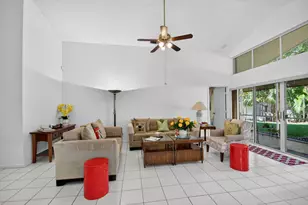 1033 W Fairfax Cir W, Boynton Beach, FL 33436 - Photo 16