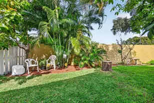 1033 W Fairfax Cir W, Boynton Beach, FL 33436 - Photo 34