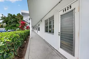 1025 Ventnor, Deerfield Beach, FL 33442 - Photo 4