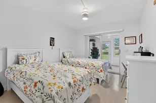 1025 Ventnor, Deerfield Beach, FL 33442 - Photo 16