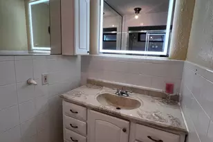 1014 SE 4th Ct, Deerfield Beach, FL 33441 - Photo 10