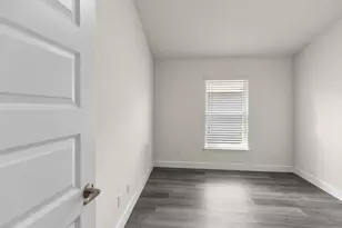 886 NE Whistling Duck Way, Port Saint Lucie, FL 34983 - Photo 28