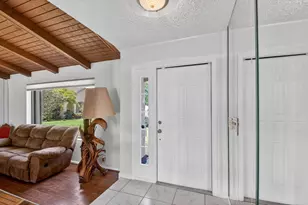980 Ryanwood Dr, West Palm Beach, FL 33413 - Photo 6