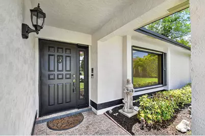 980 Ryanwood Drive, West Palm Beach, FL 33413 - Photo 4